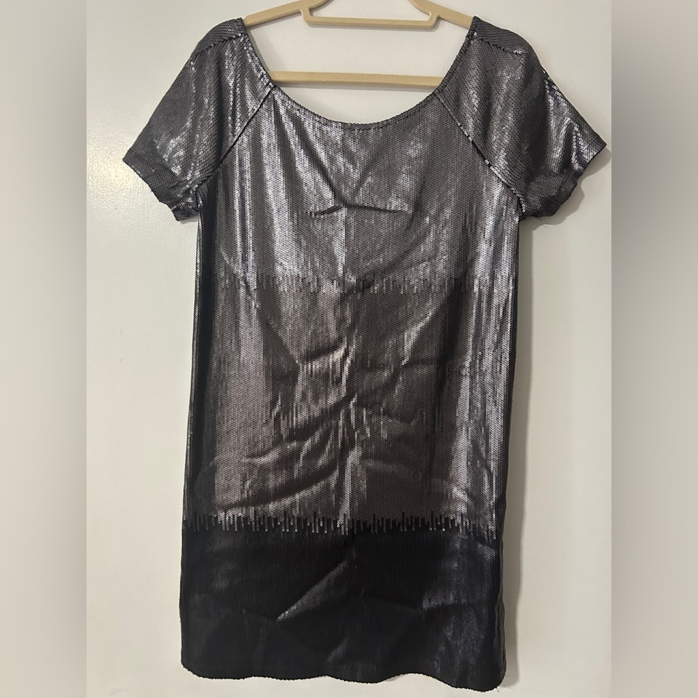 Metallic Black Short Sleeve Top